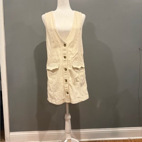 American Eagle Outfitters Dresses & Skirts - *GENTLY WORN* American Eagle Outfitters Women's Size S Button Front Jumper